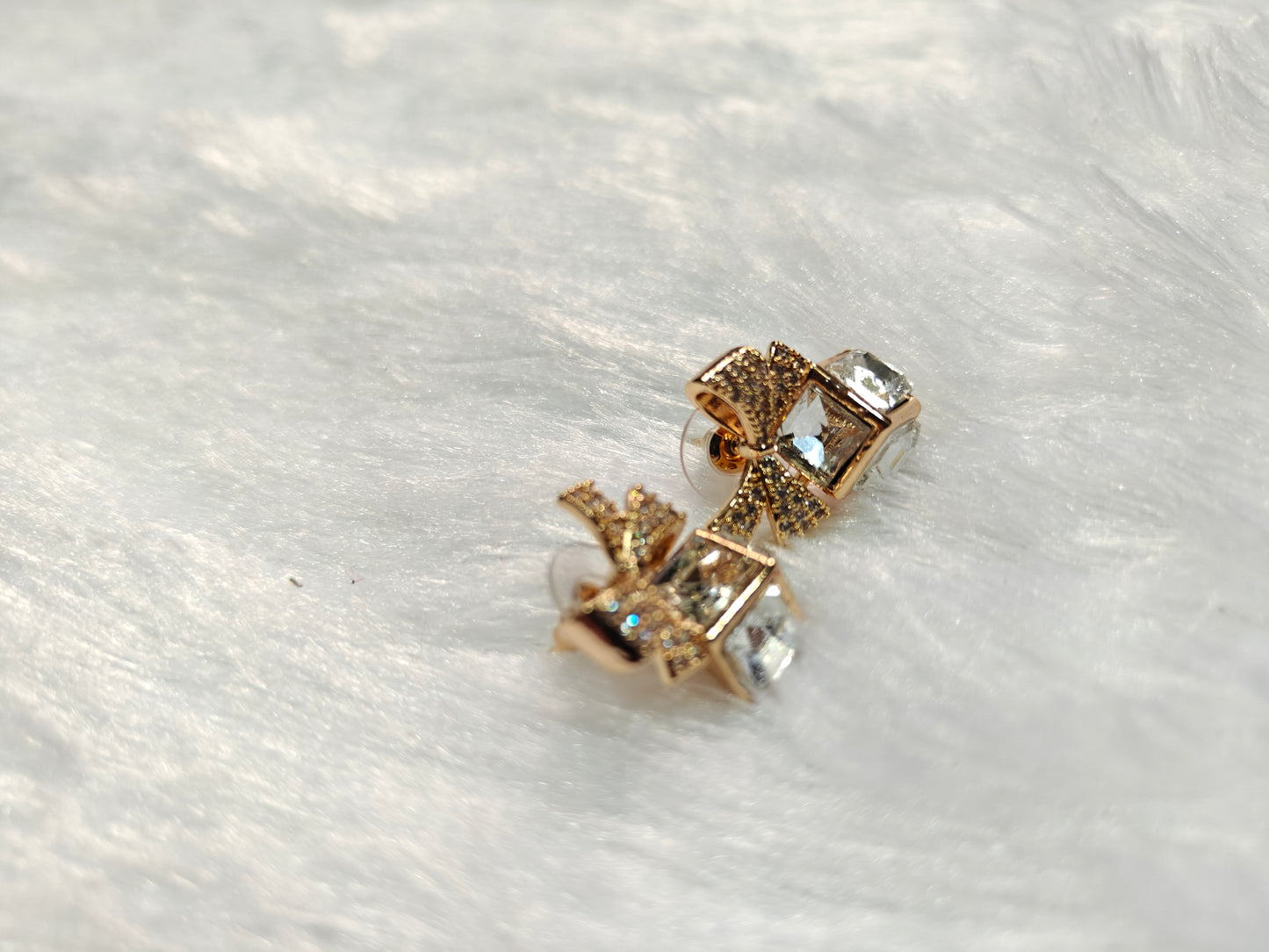 Dual Stone Drops studs